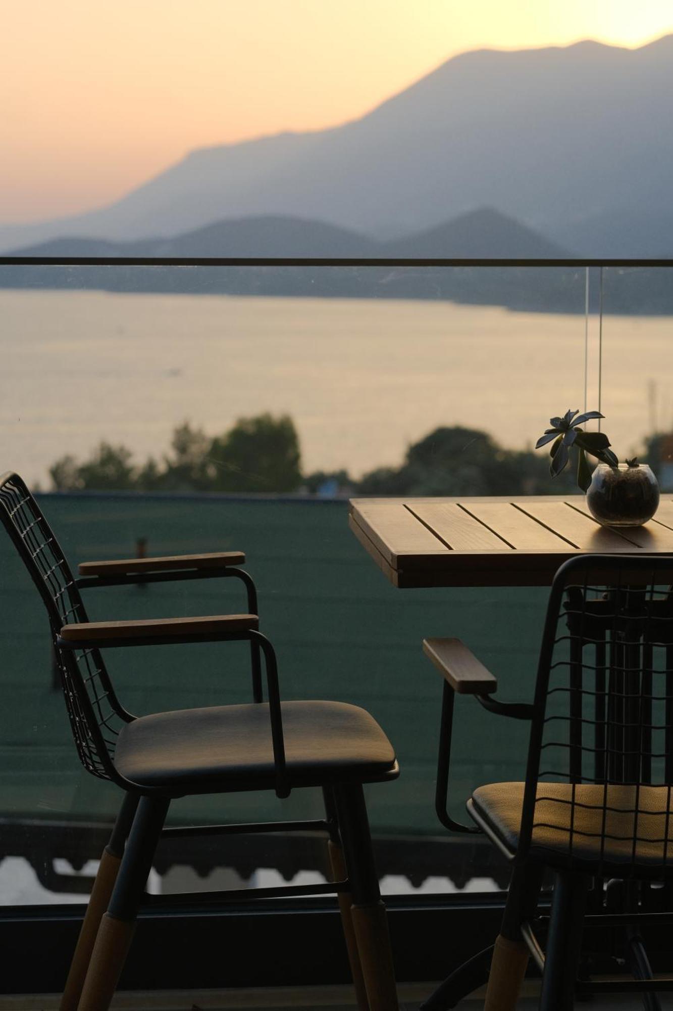 Kaktus Suites คาช ภายนอก รูปภาพ